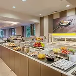 Rosa Desenzano ホテル 4*