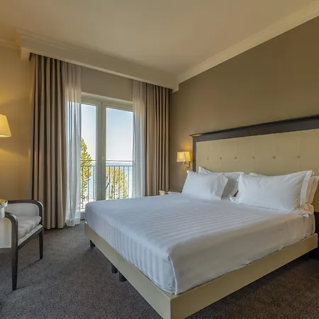 Rosa Desenzano 4* Desenzano del Garda