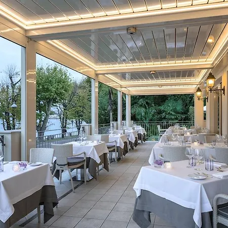 Rosa Desenzano Hotel 4*