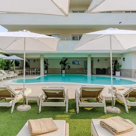 Rosa Desenzano 4*
