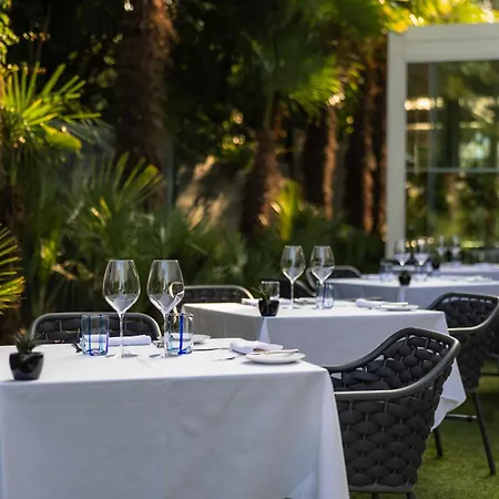 Rosa Desenzano 4*